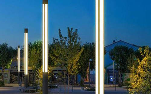 太阳能且末景观灯定制常见问题与解决方案